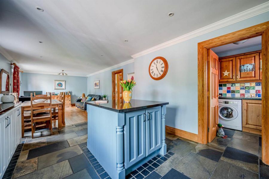 4 Orchard Lane