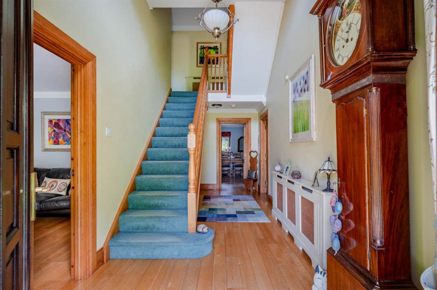 4 Orchard Lane