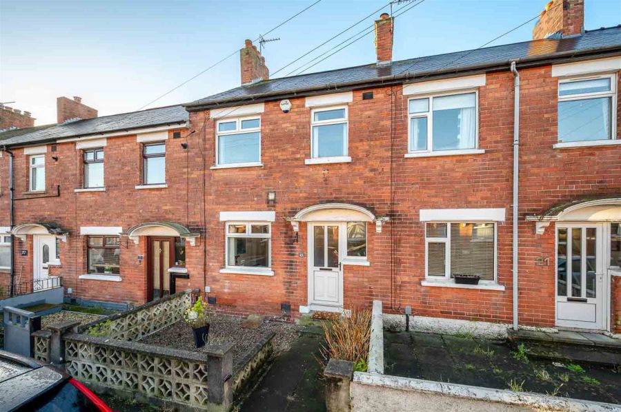23 Loopland Road, Castlereagh, Belfast, BT6 9EA