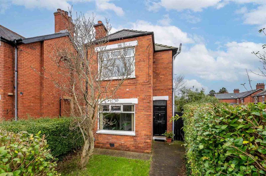 1 Loopland Crescent,cregagh, belfast, BT6 9EE