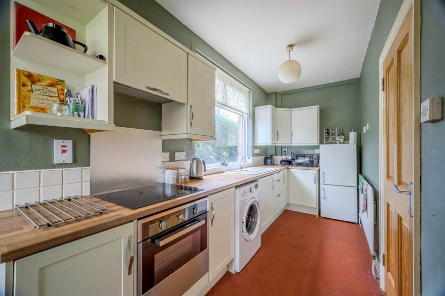 1 Loopland Crescent