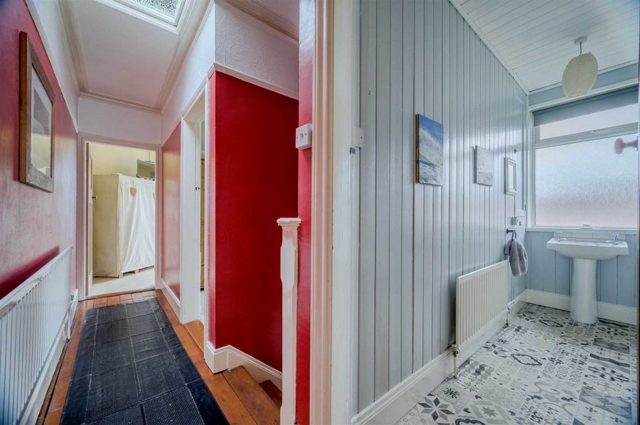 1 Loopland Crescent