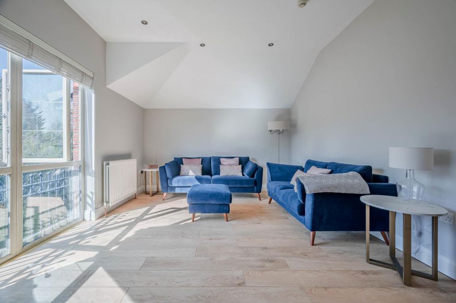 Apartment 6 14 Burghley Mews