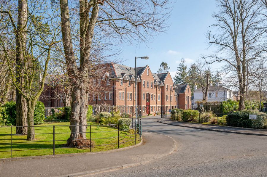 Apartment 39 Sandown Manor, 84a sandown road, belfast, BT5 6GQ