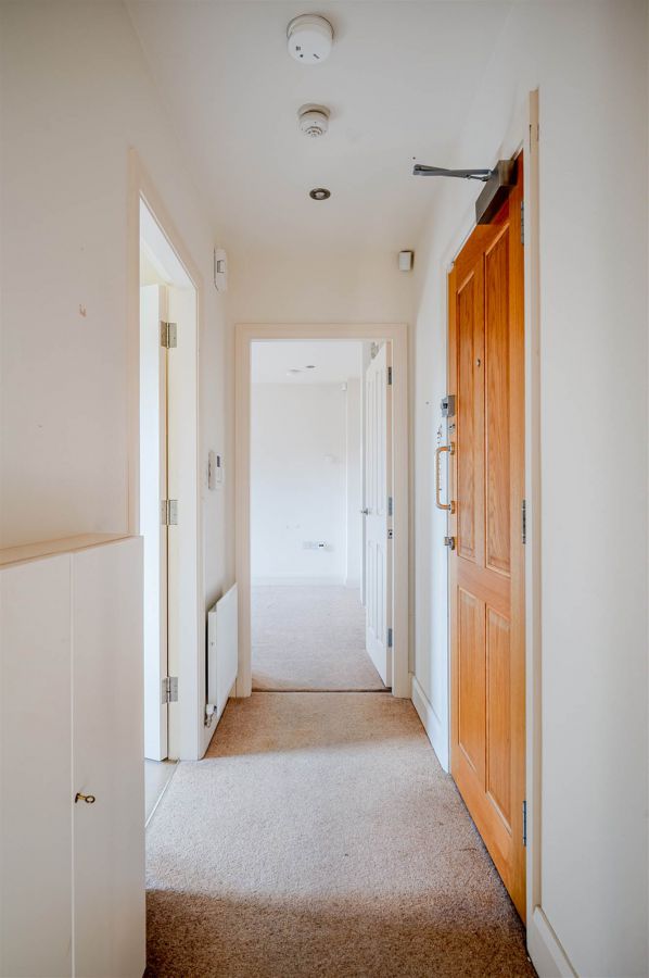 Apartment 39 Sandown Manor