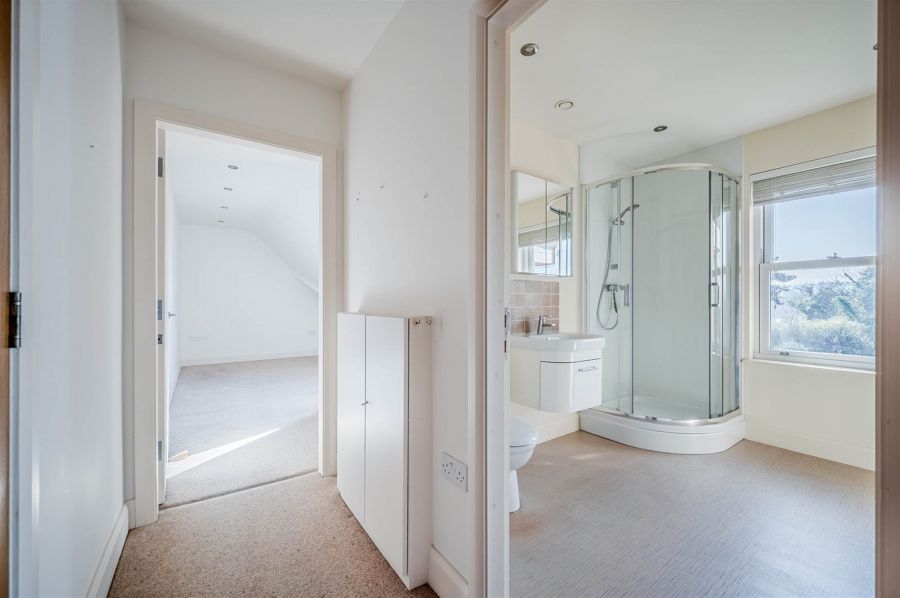 Apartment 39 Sandown Manor