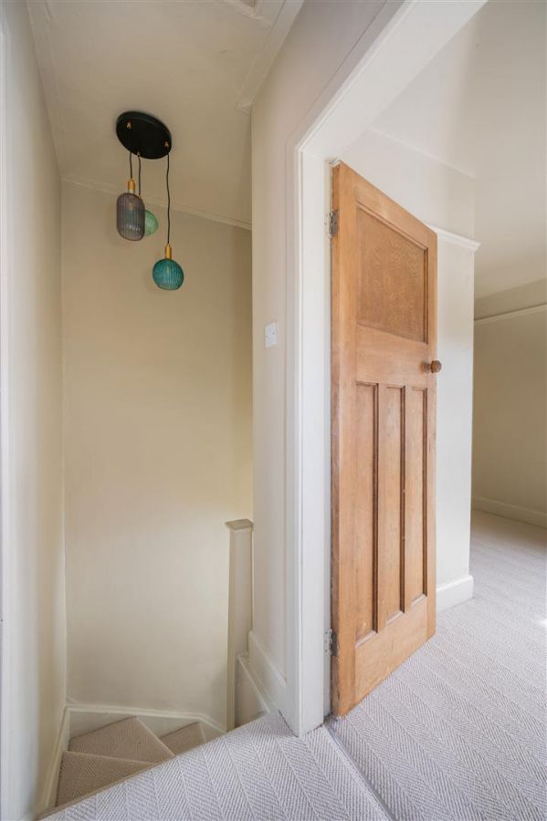 11 Willowholme Crescent
