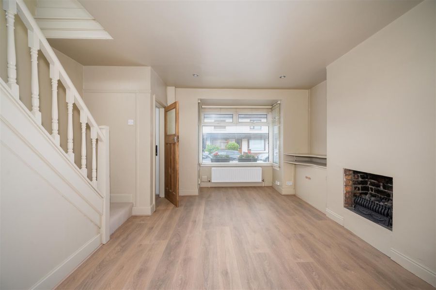 11 Willowholme Crescent