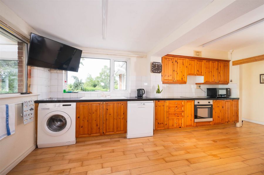 6 Gortin Drive