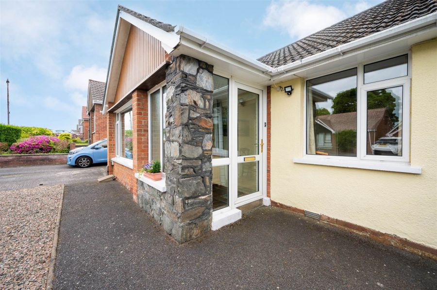 6 Gortin Drive