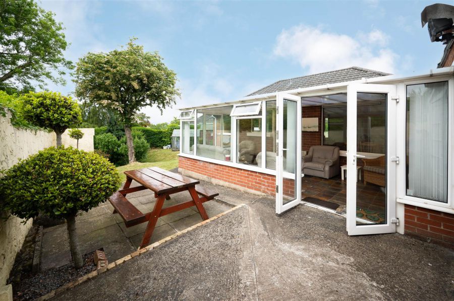 6 Gortin Drive