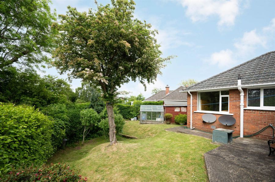 6 Gortin Drive