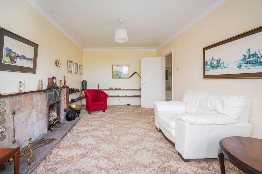 6 Gortin Drive