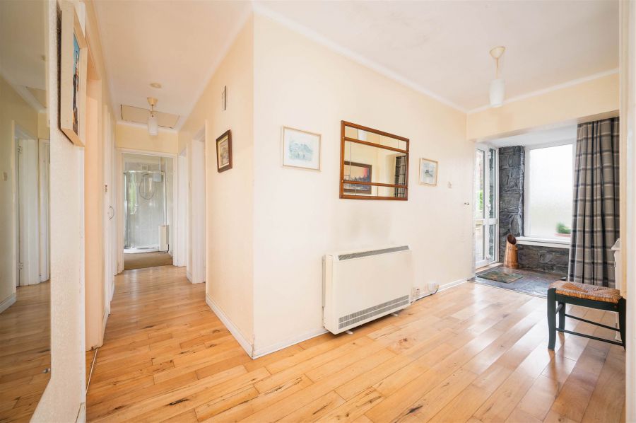6 Gortin Drive