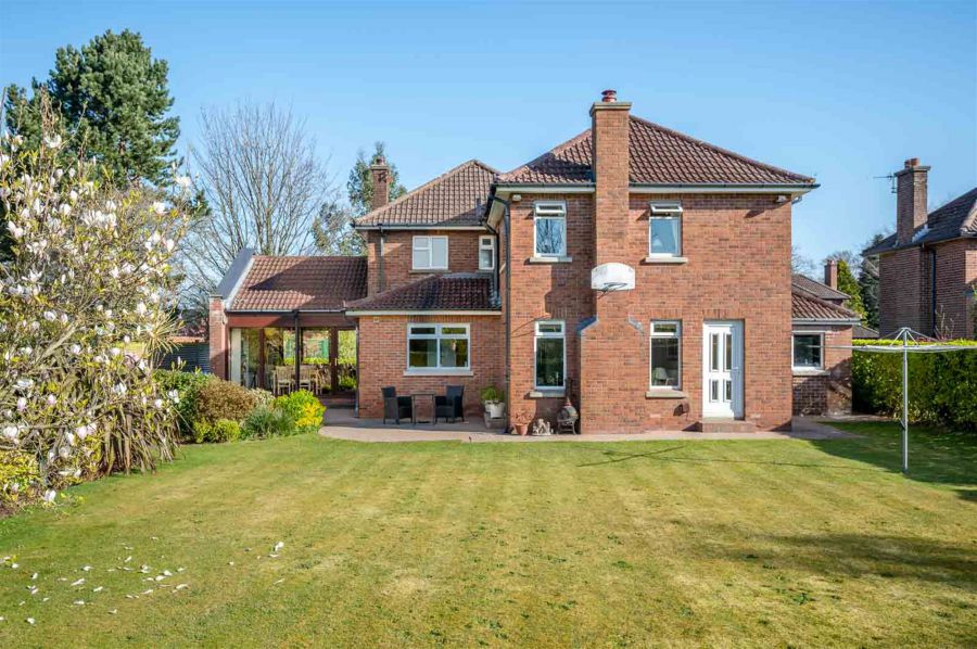 10 Wilshere Drive