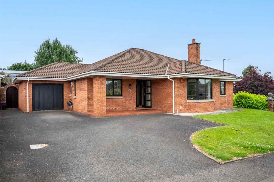1 Knightsbridge Manor
