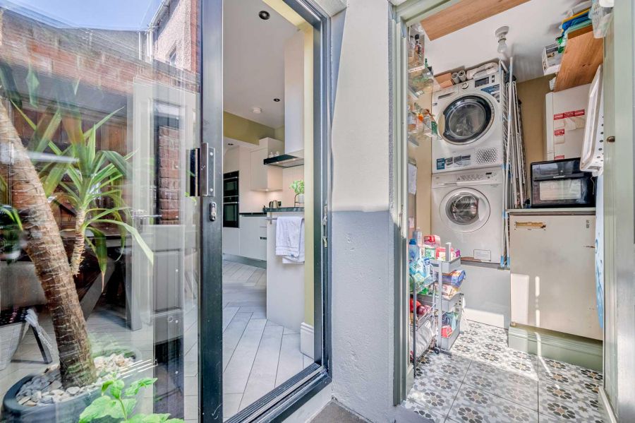 56 Sandown Road