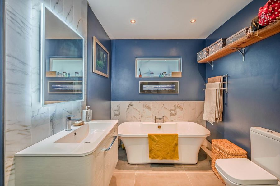 56 Sandown Road 56 Sandown Road