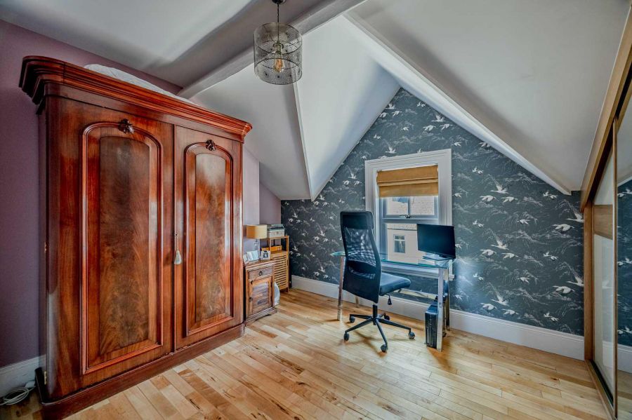 56 Sandown Road