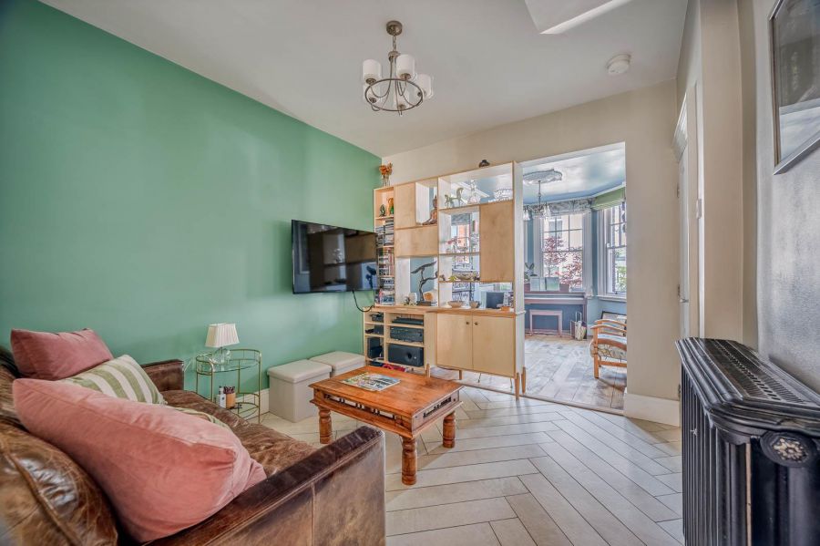 56 Sandown Road