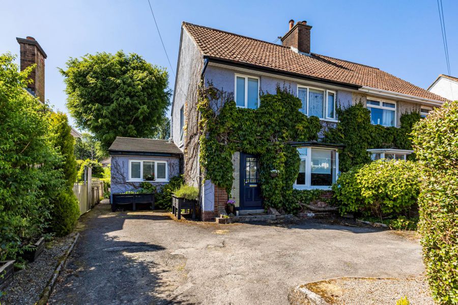 90 Castlehill Road