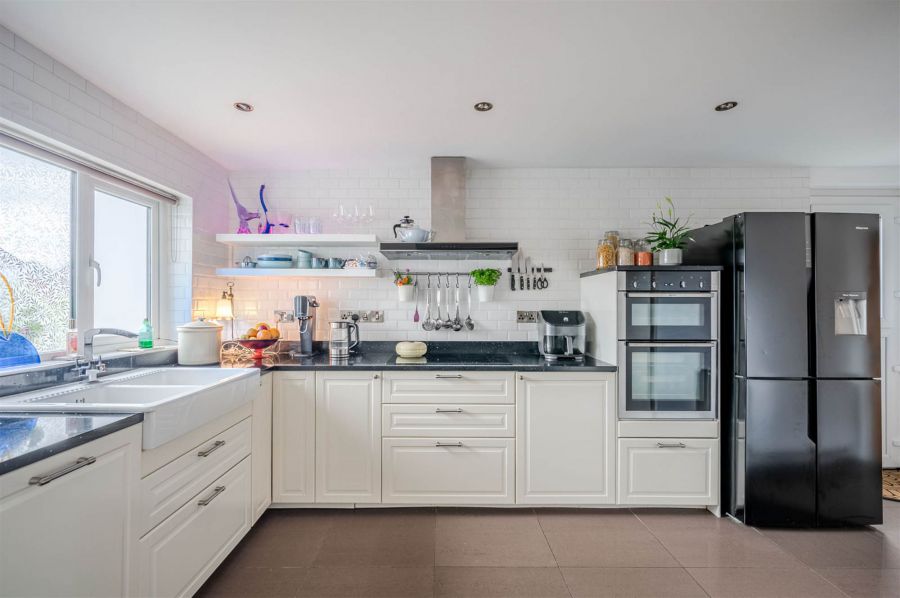 90 Castlehill Road