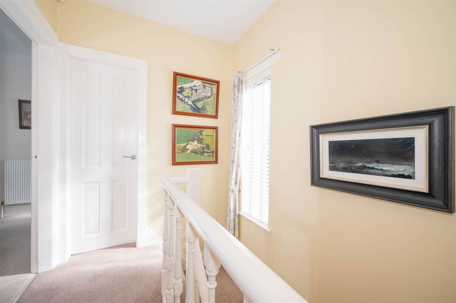 22 Irwin Crescent