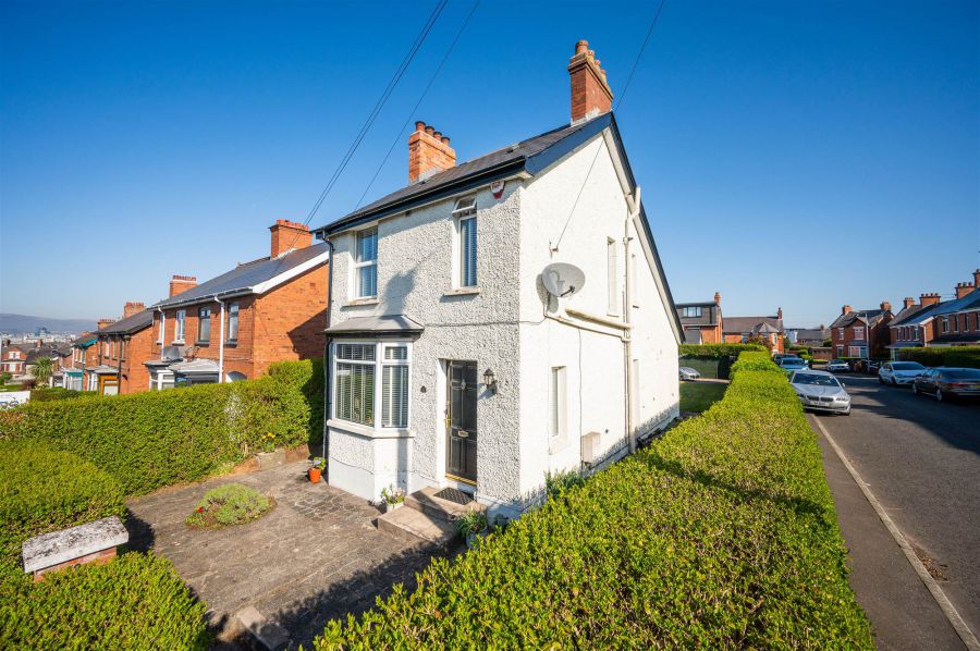 22 Irwin Crescent