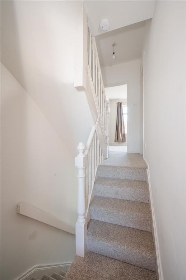 63 Upper Dunmurry Lane