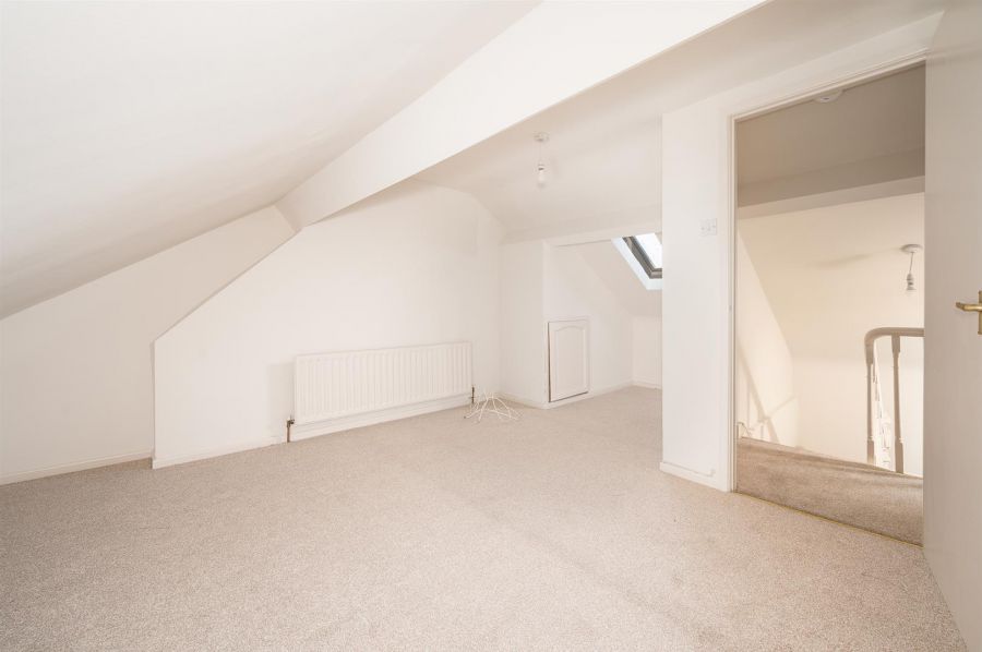 63 Upper Dunmurry Lane