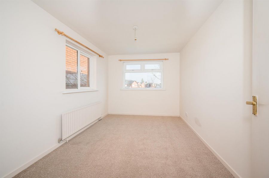 63 Upper Dunmurry Lane