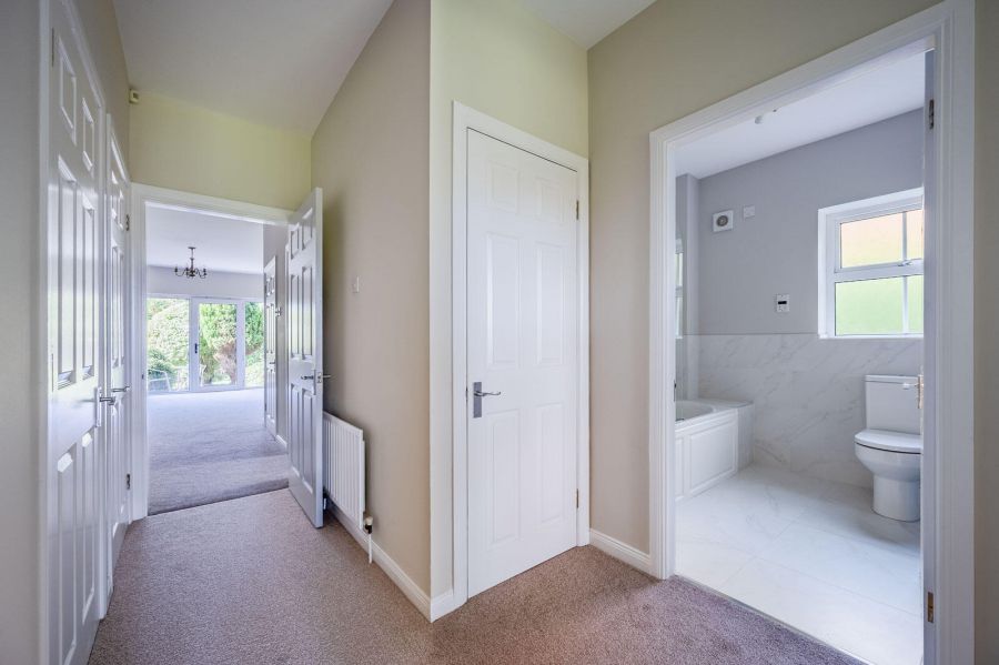 9 Craigtara