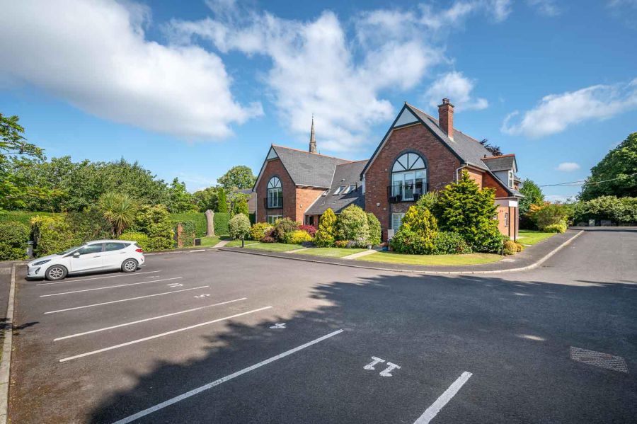 9 Craigtara