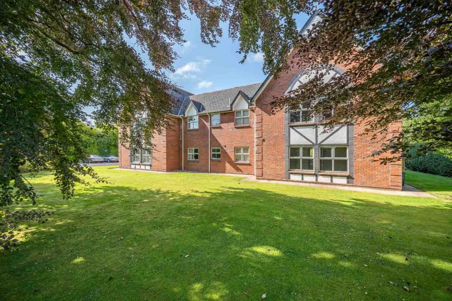 9 Craigtara