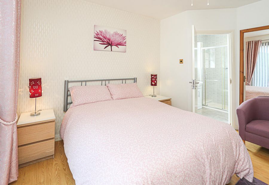 Apartment 1 Arlee Mews