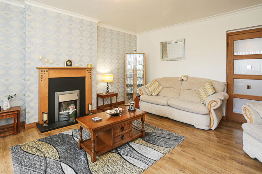Apartment 1 Arlee Mews