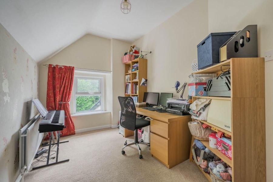 2 Seahill Road