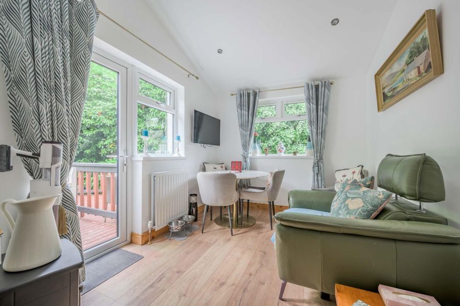 2 Seahill Road