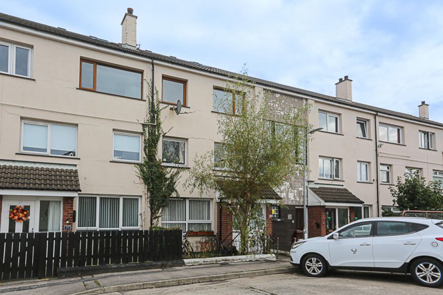 32 Hillview Place
