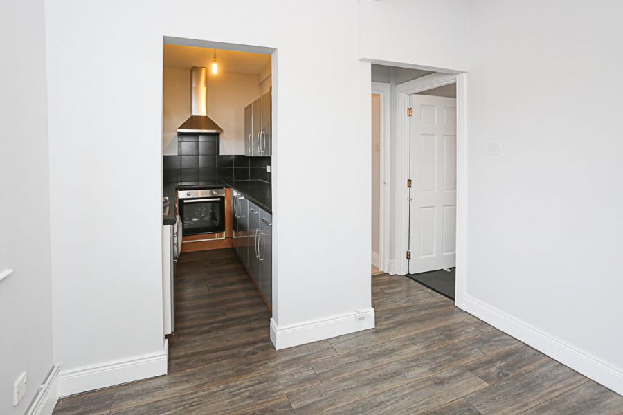 32 Hillview Place