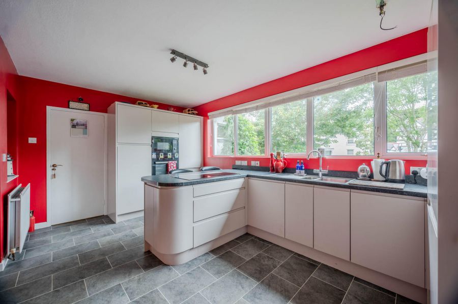 2 Ballymullan Road