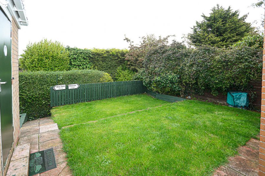 64 Princess Gardens