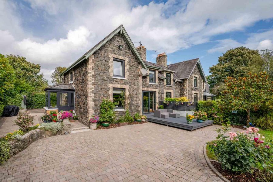 Culloden Cottages, 114 Bangor Road