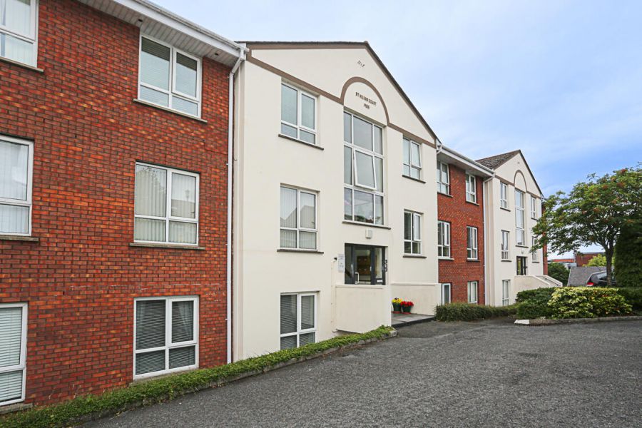 8 St Helens Court