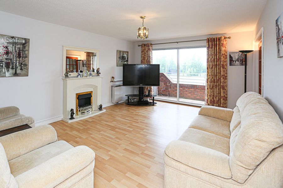 8 St Helens Court