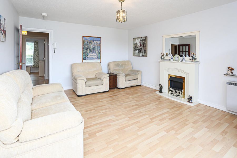 8 St Helens Court