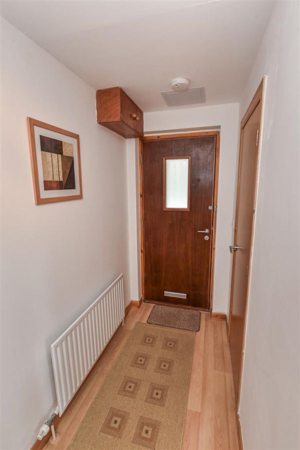 24E Shaftesbury Road