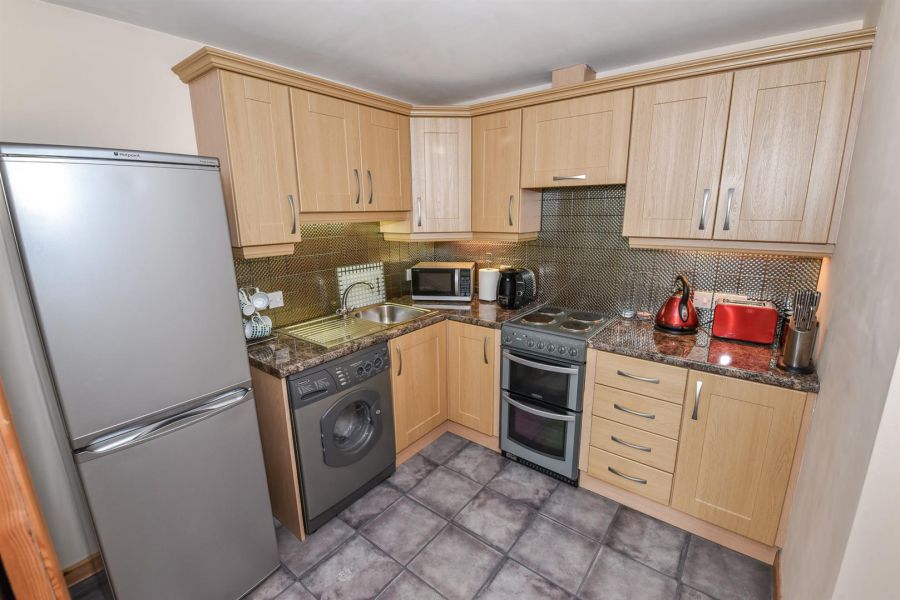 24E Shaftesbury Road