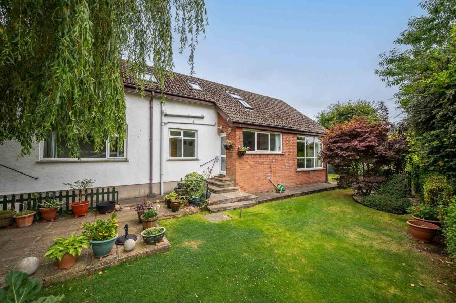19 Rannoch Road