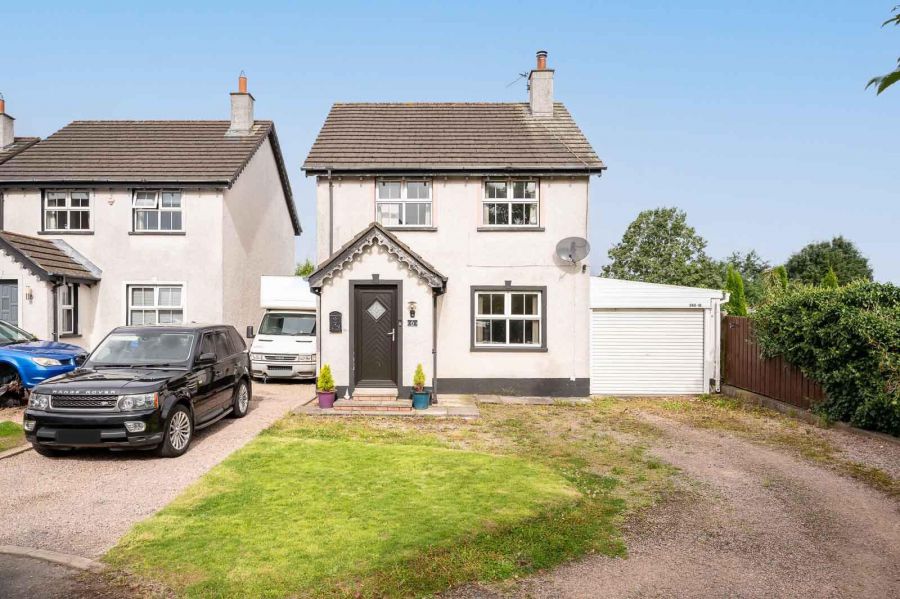 6 Churchland Close